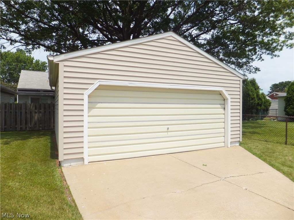 Willman Ave 02 - Residential