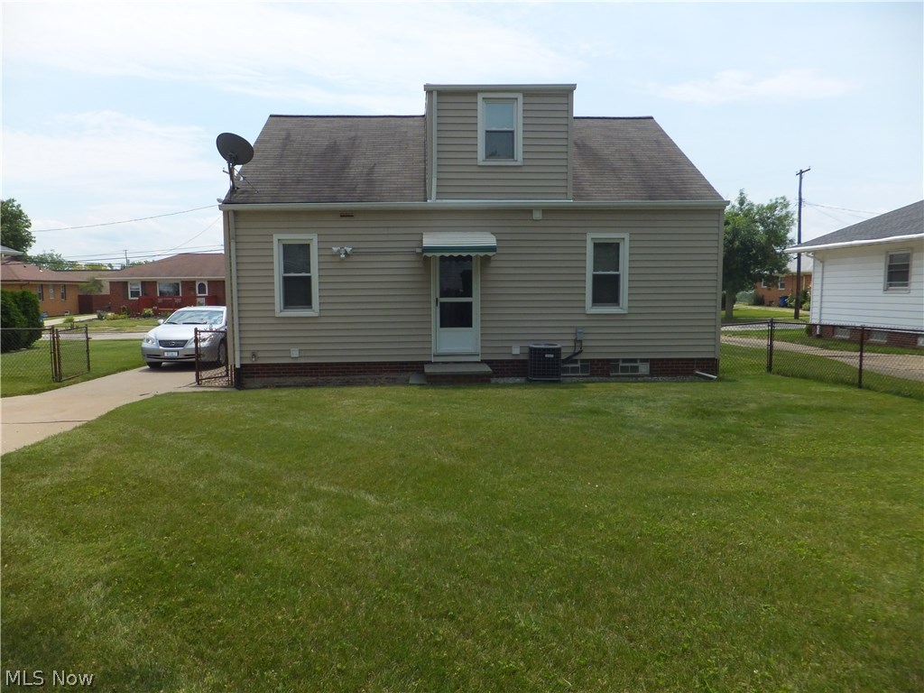 Willman Ave 02 - Residential