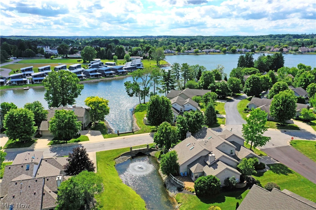 102 Spinnaker Drive #2