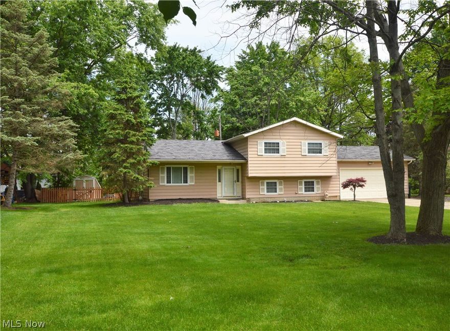 Looking for a nice Split Level on a great cul-de-sac street in Olmsted Falls...then look no longer! This home is located in the Westview Development off of Usher Road. Features include 3 Bedrooms, 1.1 Baths, Formal Living and Dining rooms, Family room and Laundry on lower level. All 3 Bedrooms on upper level. This Parcel offers .30 of an acre fenced in yard with a 14 x 10 shed. All newer windows, Patio door and Front entry door. Updated Kitchen & Bathrooms. The Westview Subdivision offers an Olympic Pool w/Lifegaurds, Recreation area, Tennis and Playground. Sellers are in the process of seeding the back yard grass where a deck was removed. Sellers will have a Patio installed prior to title transfer. Possession Negotiable.