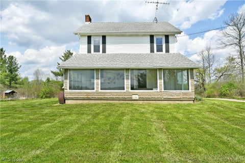 Homes For Sale - 634 Bristol Champion Townline Road<br/> Trumbull County, Bristolville, OH 44402