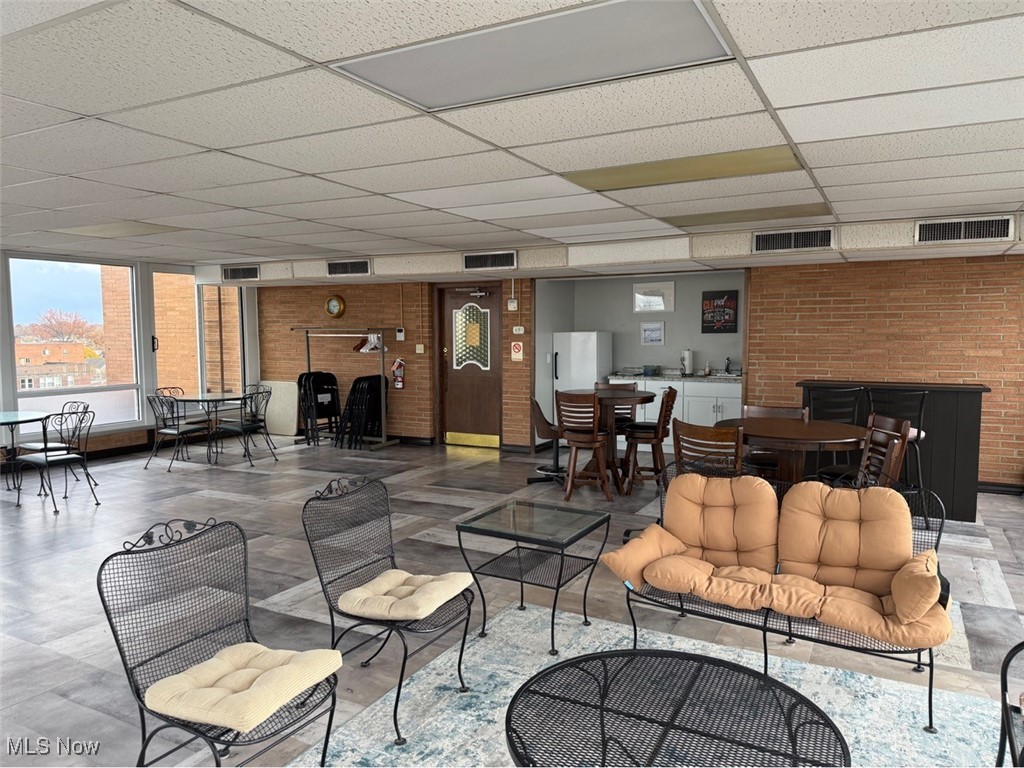 Coral Rock Condo - Residential