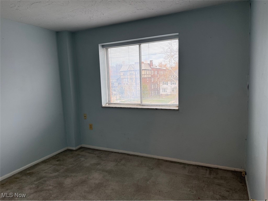 Coral Rock Condo - Residential