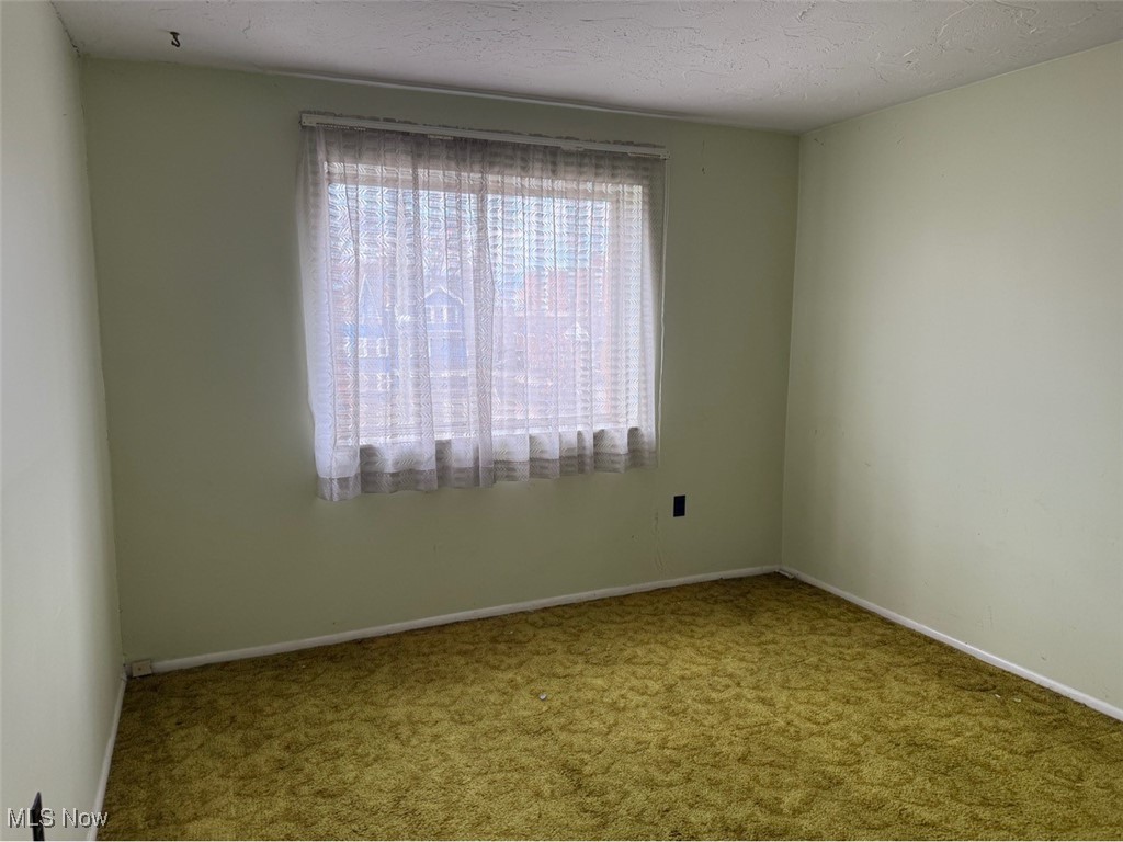 Coral Rock Condo - Residential