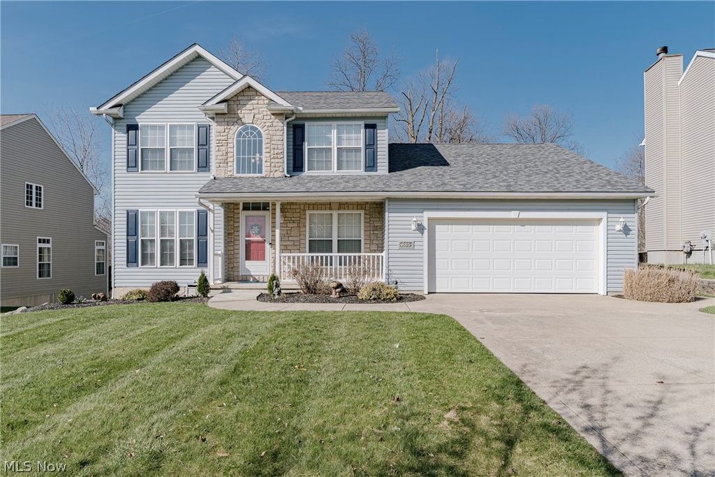 Photo of 885 Holborn Road, Streetsboro, OH 44241 (MLS # 5199479)