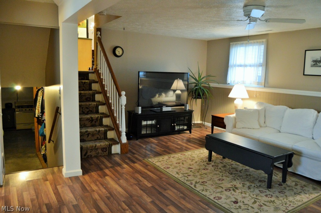 English Country Estates - Residential