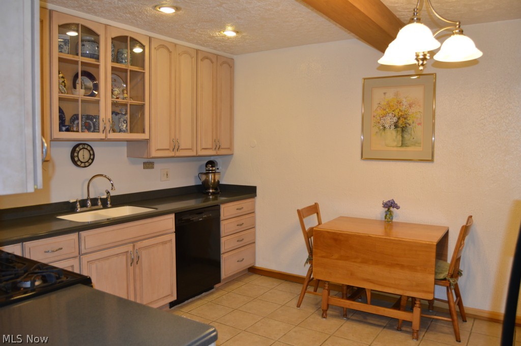 English Country Estates - Residential