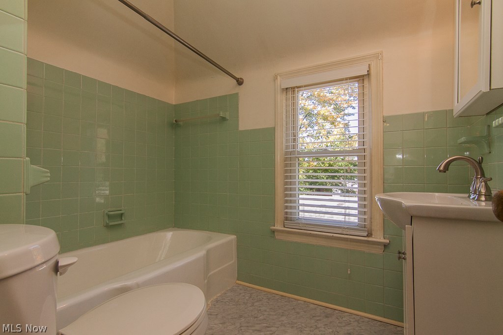 Curtiss-Ambler Realty Co - Residential Lease