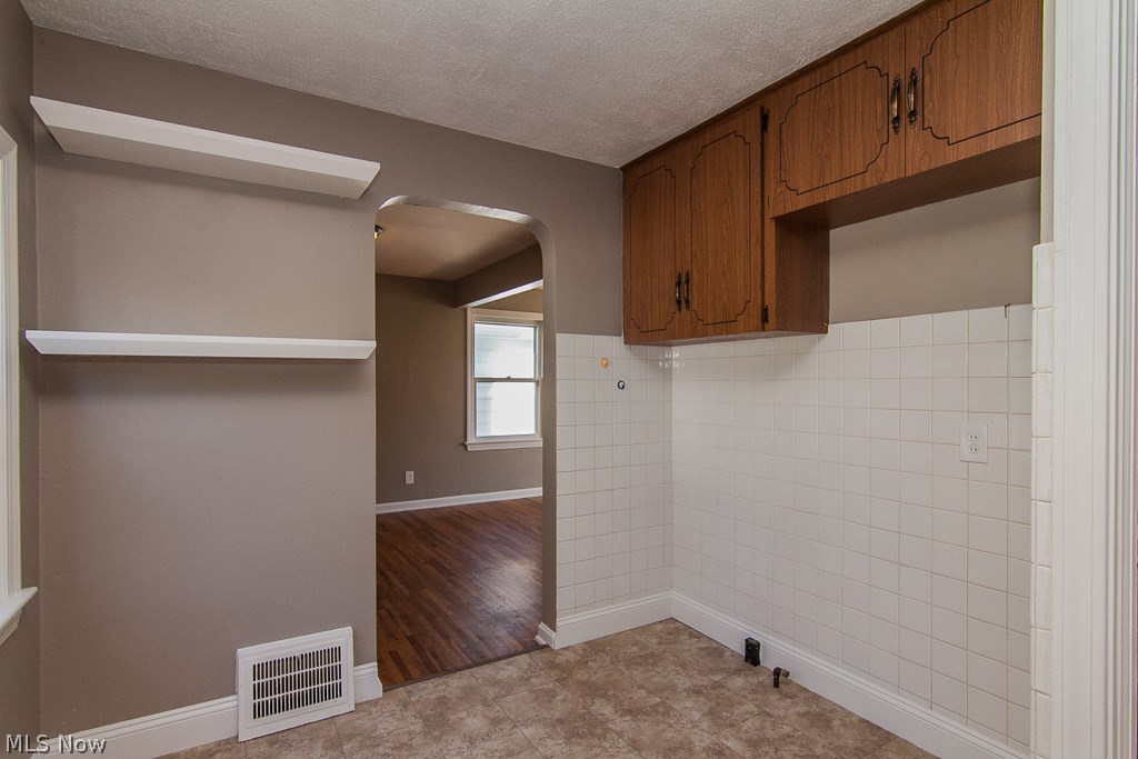 Curtiss-Ambler Realty Co - Residential Lease