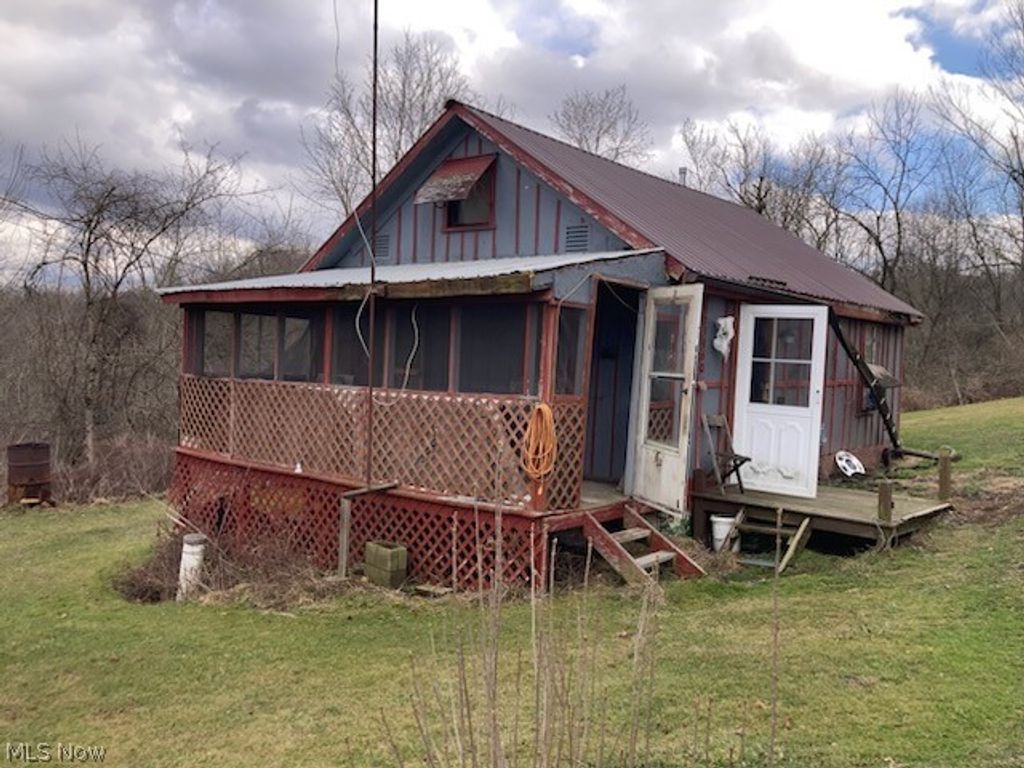 Photo of 73960 8th Street Road, Kimbolton, OH 43749 (MLS # 5192925)