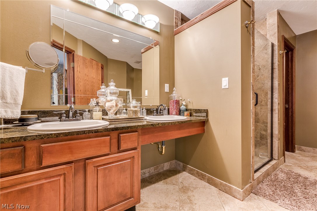 Water Oaks Condo - Residential