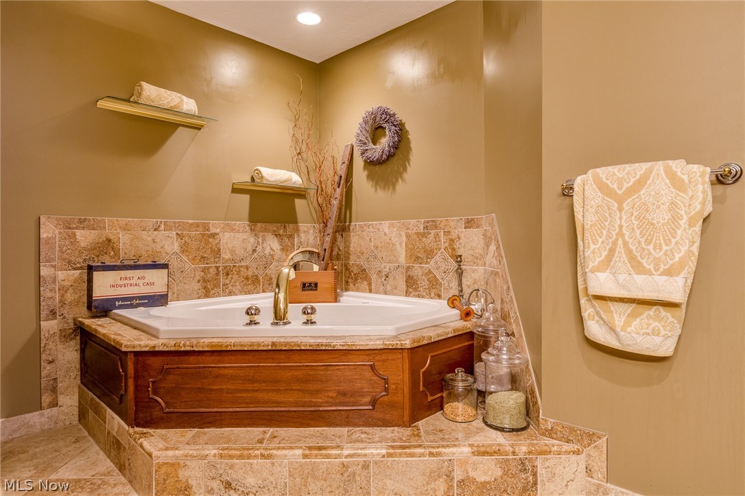 Water Oaks Condo - Residential