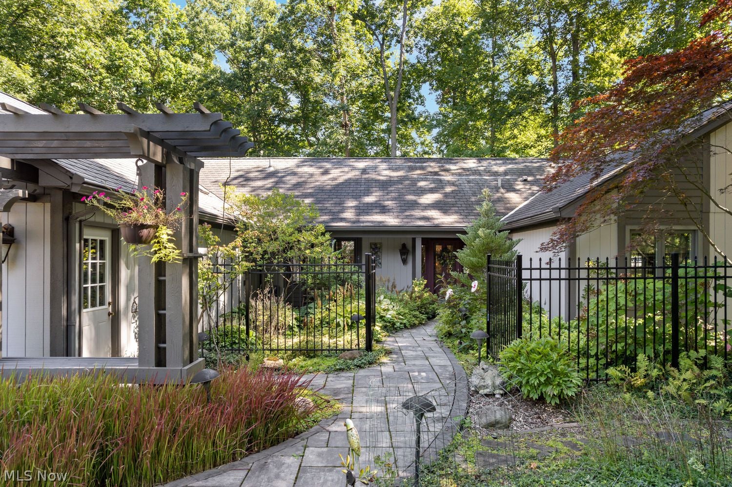 870 Beechwood Drive