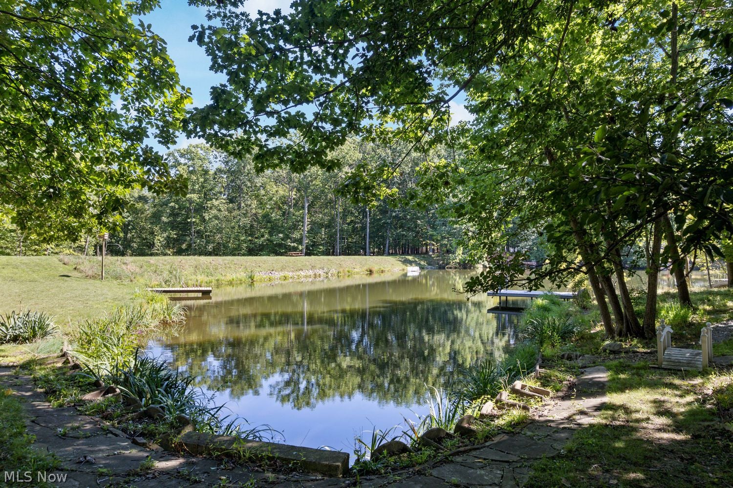 870 Beechwood Drive