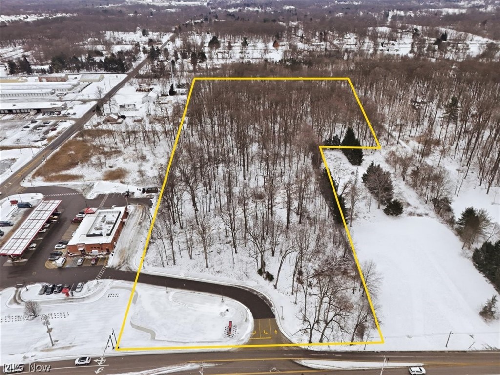 E Turkeyfoot Lake Road