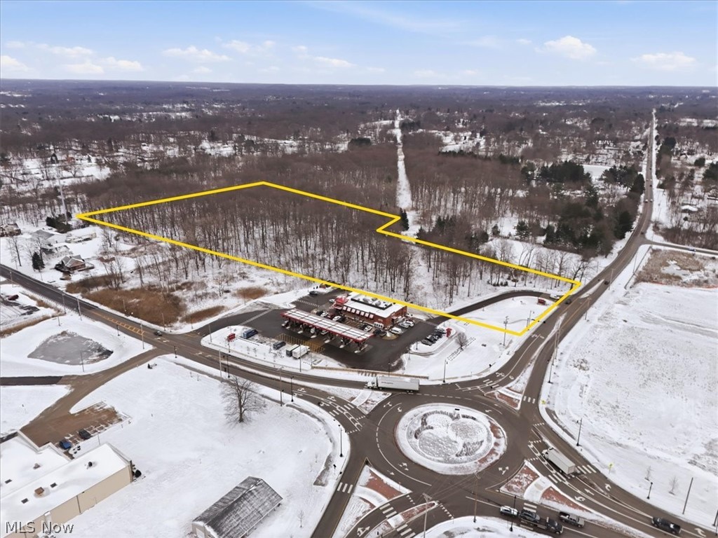 E Turkeyfoot Lake Road