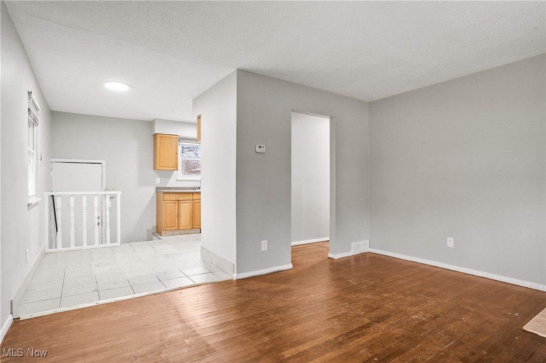 Cleveland, Ohio 44128, United States, 4 Bedrooms Bedrooms, ,1 BathroomBathrooms,Residential,Active,24213