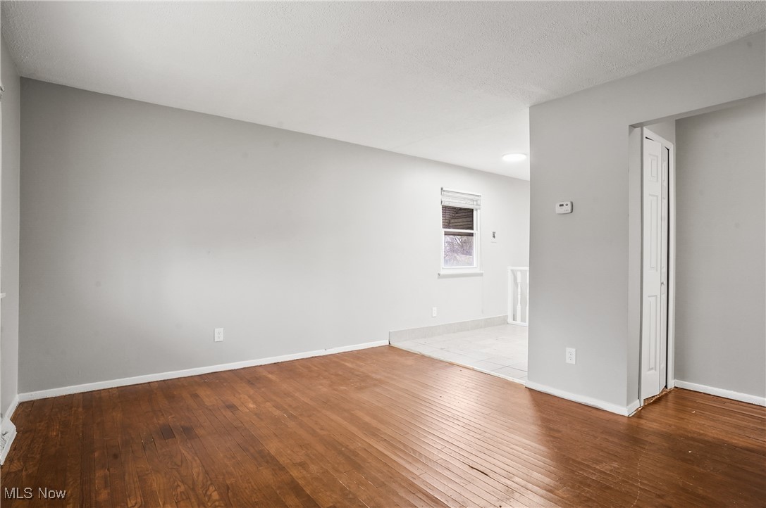 Cleveland, Ohio 44128, United States, 4 Bedrooms Bedrooms, ,1 BathroomBathrooms,Residential,Active,24213