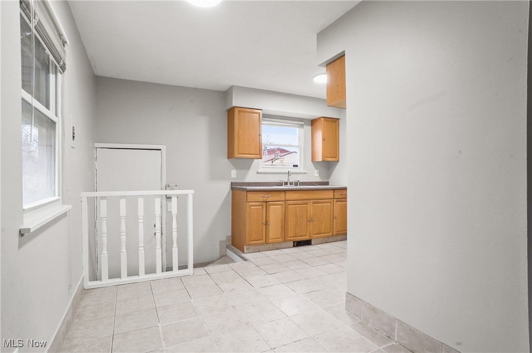 Cleveland, Ohio 44128, United States, 4 Bedrooms Bedrooms, ,1 BathroomBathrooms,Residential,Active,24213