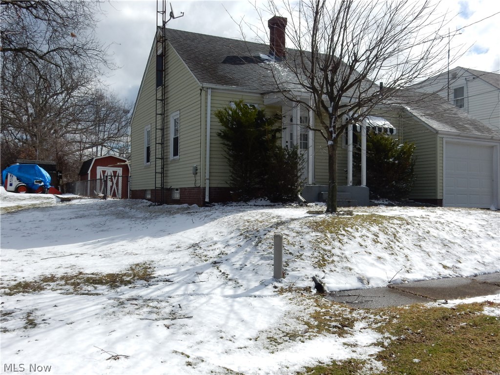 Bellflower Heights - Residential