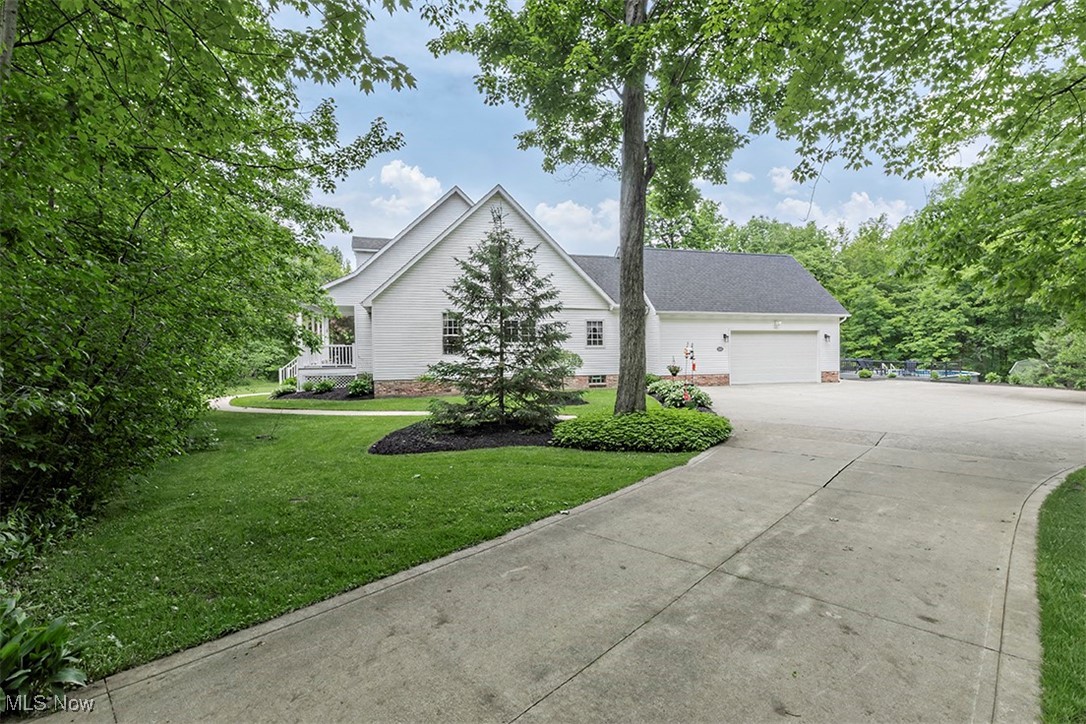4255 River Road