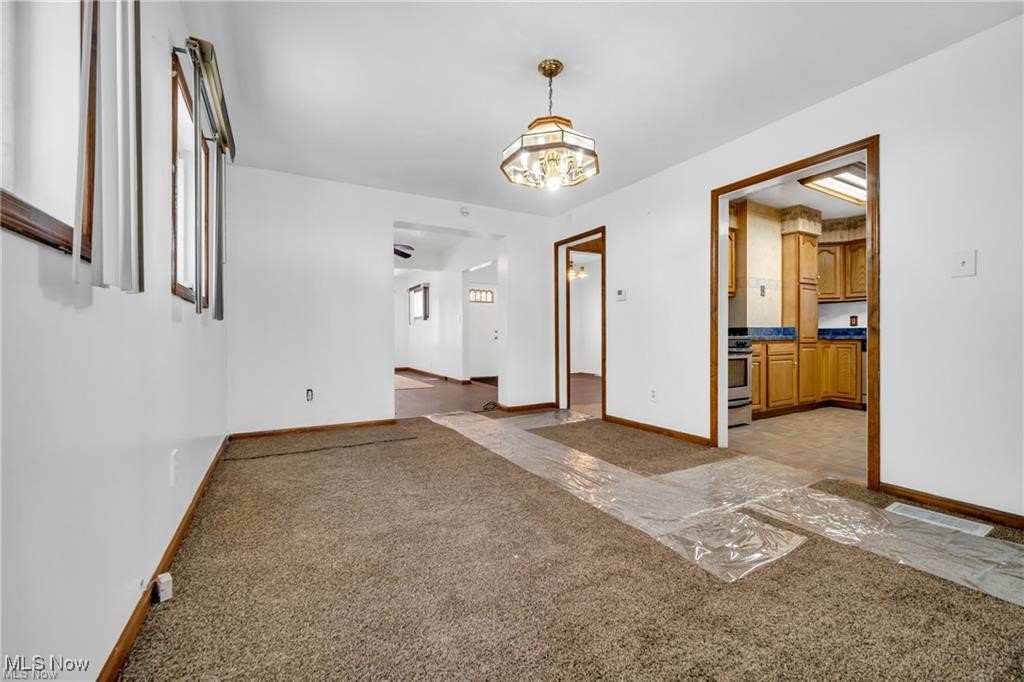 Cleveland, Ohio 44106, United States, 4 Bedrooms Bedrooms, ,3 BathroomsBathrooms,Residential,Active,85367