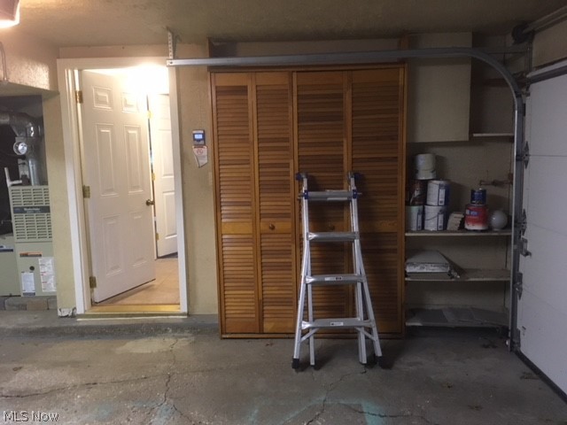 Aetna Construction Co Inc - Residential