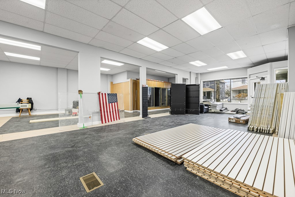 Curtiss Ambler & Pixleys - Commercial Sale