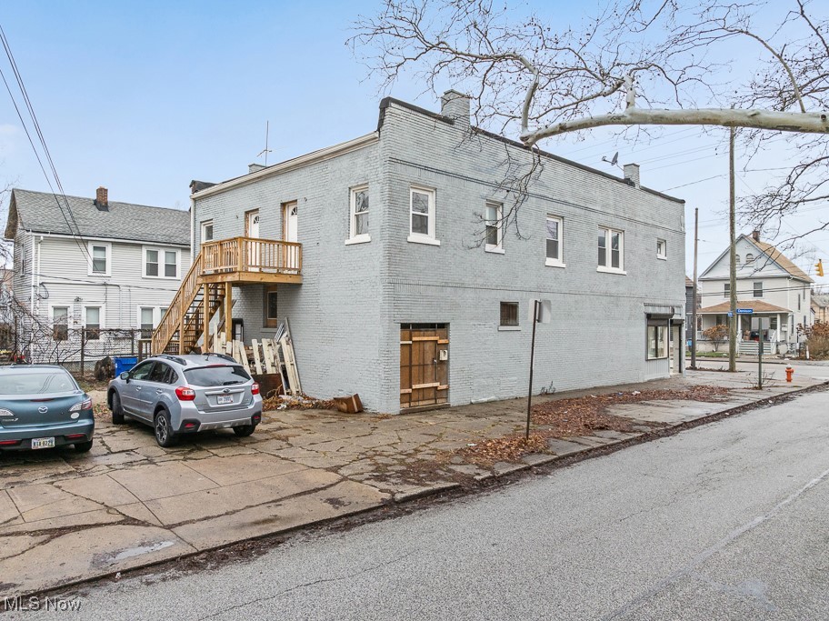 Curtiss Ambler & Pixleys - Commercial Sale