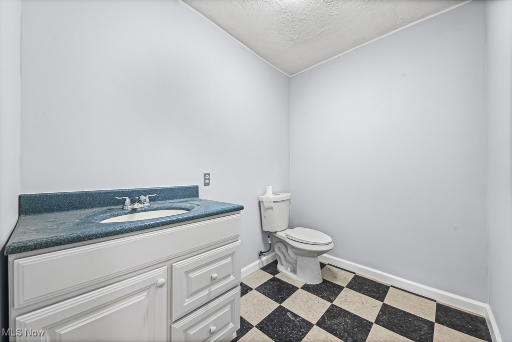 Curtiss Ambler & Pixleys - Commercial Sale