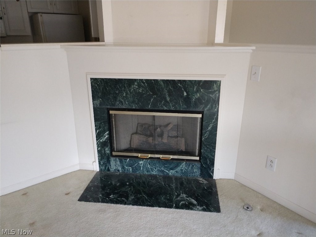 Hickory Ridge Condo - Residential