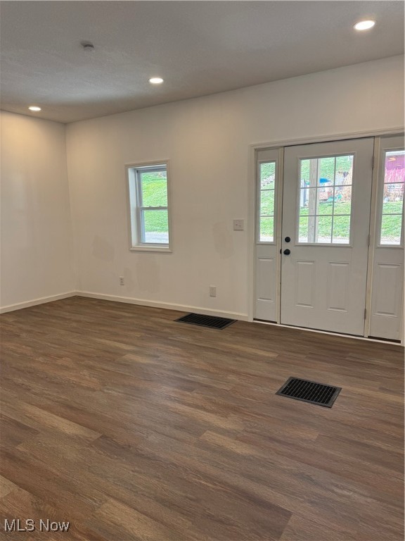 5690 Bagley Road, Zanesville, Ohio image 4