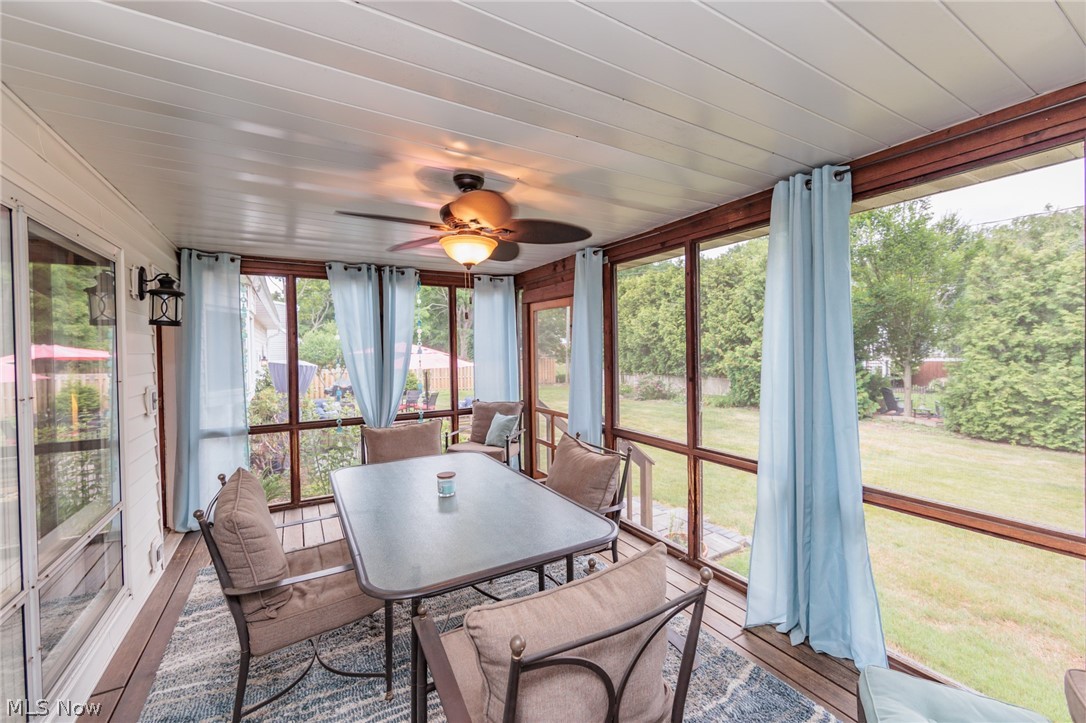 Silver Lake Parkwood - Residential