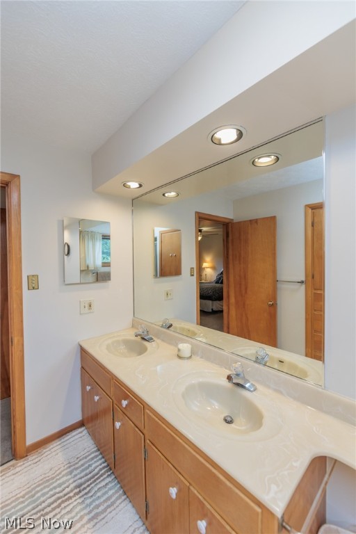 Silver Lake Parkwood - Residential