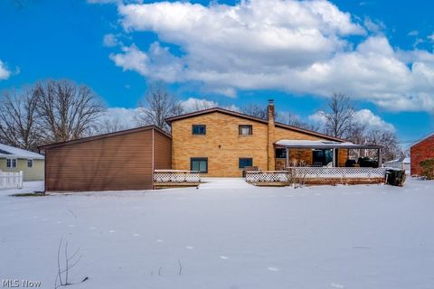 Tiny photo for 37518 Arlington Drive, Willoughby, OH 44094 (MLS # 5188028)