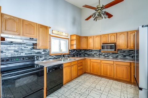 Tiny photo for 37518 Arlington Drive, Willoughby, OH 44094 (MLS # 5188028)