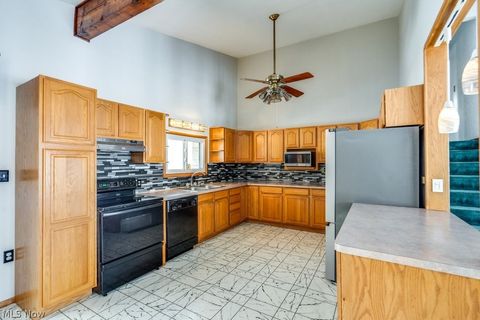 Tiny photo for 37518 Arlington Drive, Willoughby, OH 44094 (MLS # 5188028)