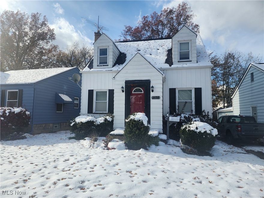 Welcome home to this adorable two-bedroom home in Warren. It features an updated bath, spacious eat-in kitchen, dining room, and large living room. Both bedrooms are quite large with ample closet space.
