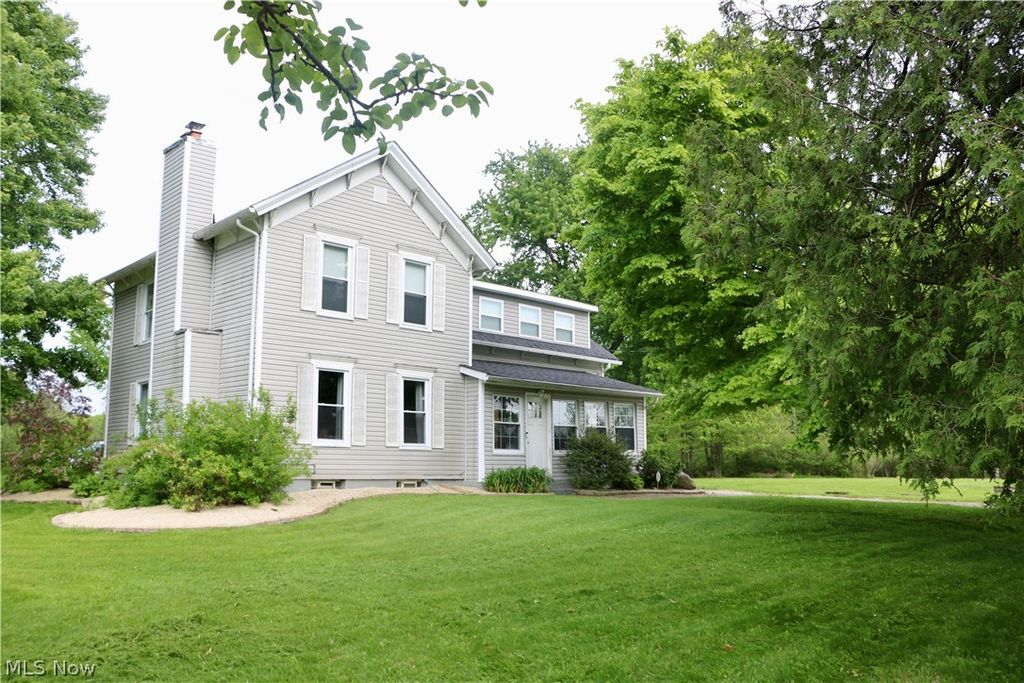 Photo of 8463 Dewey Road, Montville, OH 44064 (MLS # 5214543)