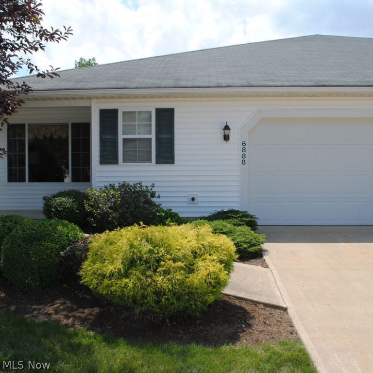 Cottages/Savannah Condos Ph 10 - Residential