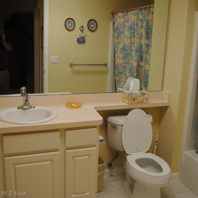 Cottages/Savannah Condos Ph 10 - Residential