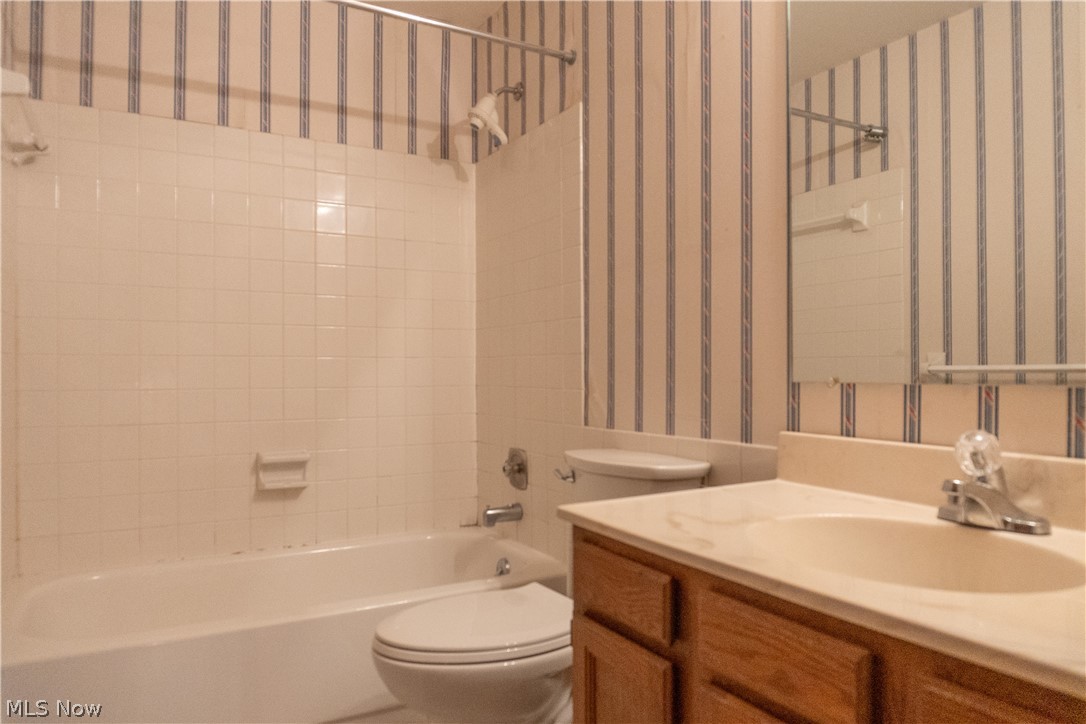 Tiberon Condo - Residential