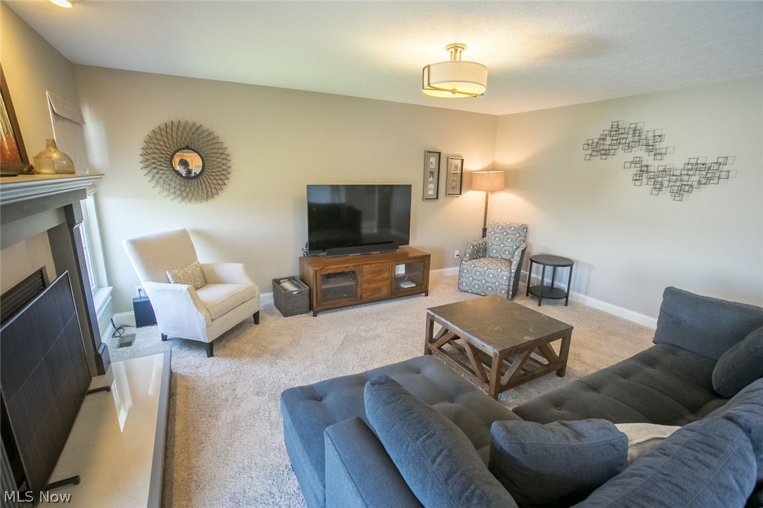 Fairfax Meadows - Residential