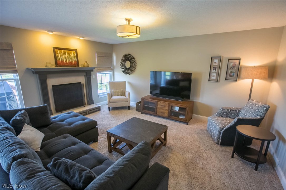 Fairfax Meadows - Residential