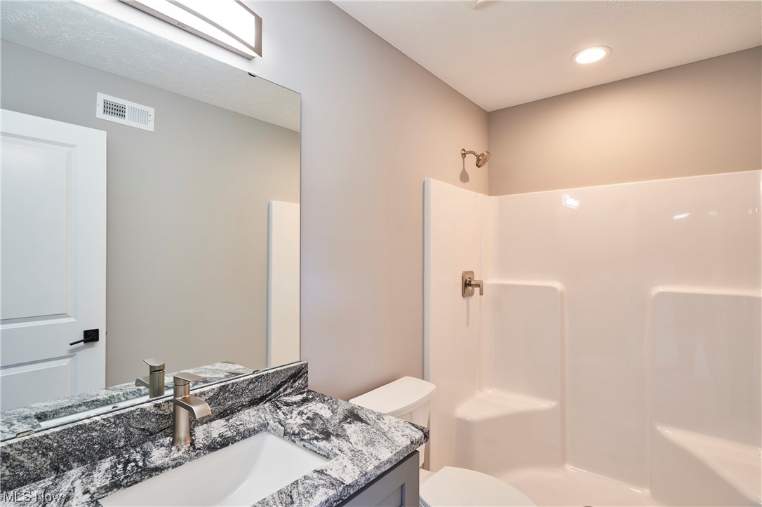 Willobee On The Lake 2 - Residential