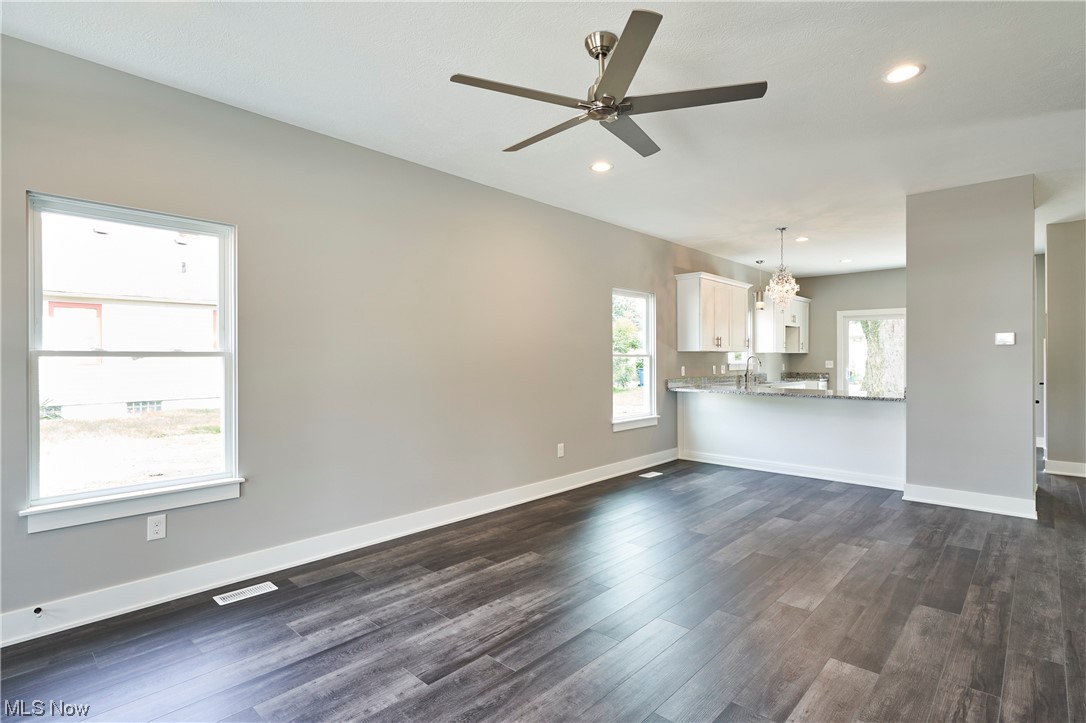 Willobee On The Lake 2 - Residential