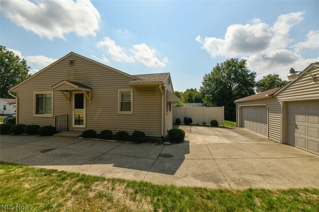 Beverly Park - Residential