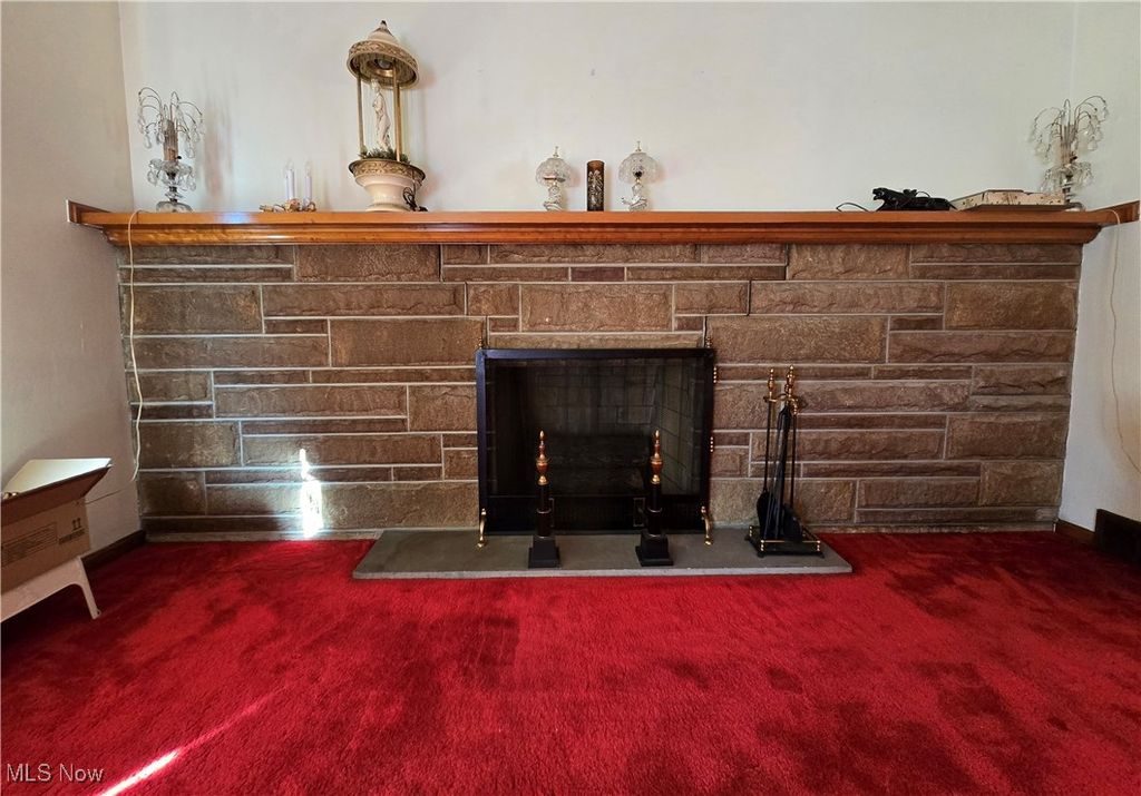 Photo of 575 Woodside Avenue, Youngstown, OH 44505 (MLS # 5180441)