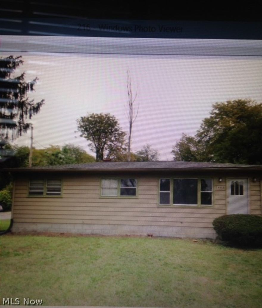 This 3 bedroom ranch has a lot of positive features. The property sits on a large corner lot.  There is a full basement, not finished but has potential, the floors throughout are hardwood. The kitchen has a new floor. All utilities are working. There is a tenant in place renting at $550.00 a month. 
Great Investment !!!!!!!!!!!