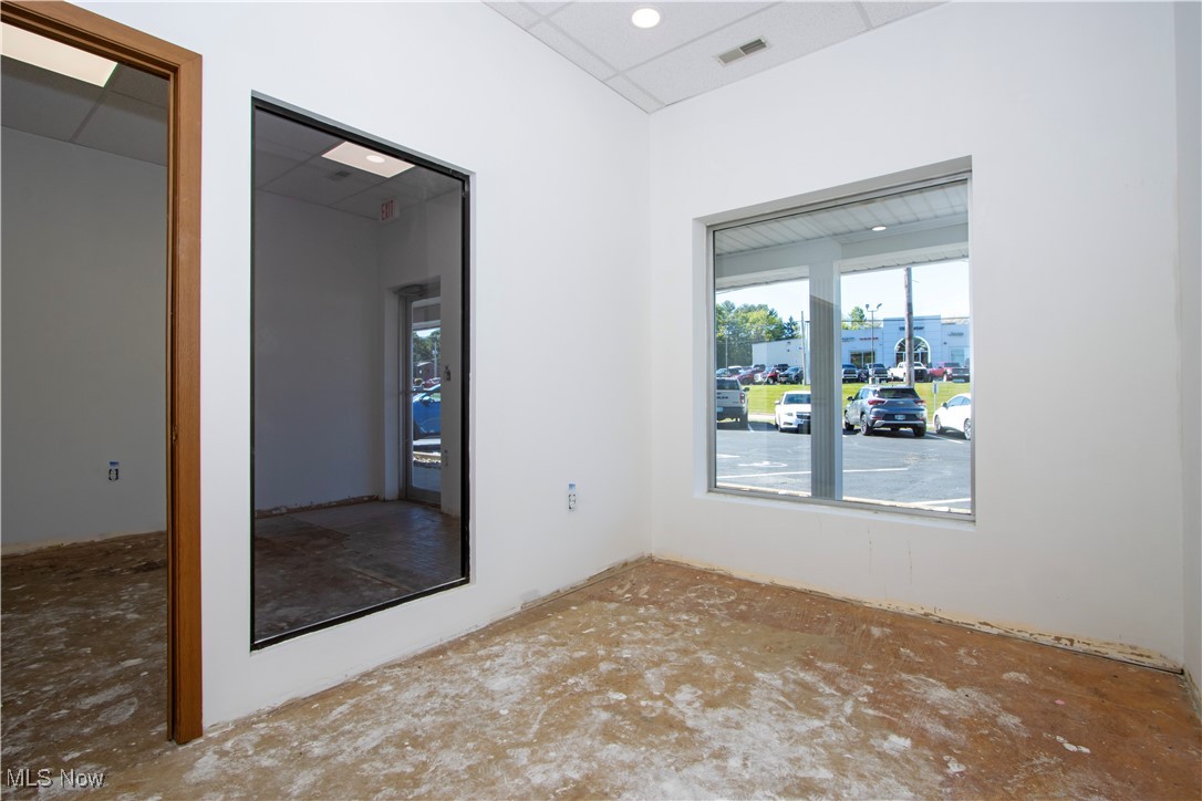 Albern Dev - Commercial Lease